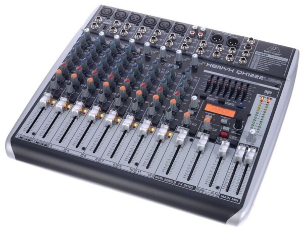 Мікшерний пульт Behringer XENYX QX1222USB фото 1
