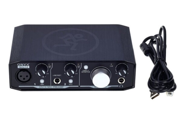 USB аудіоінтерфейс MACKIE ONYX ARTIST 1•2 фото 2