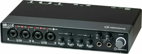 USB аудіоінтерфейс Steinberg UR44C фото 2