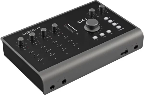Аудіоінтерфейс Audient iD44 MKII фото 3