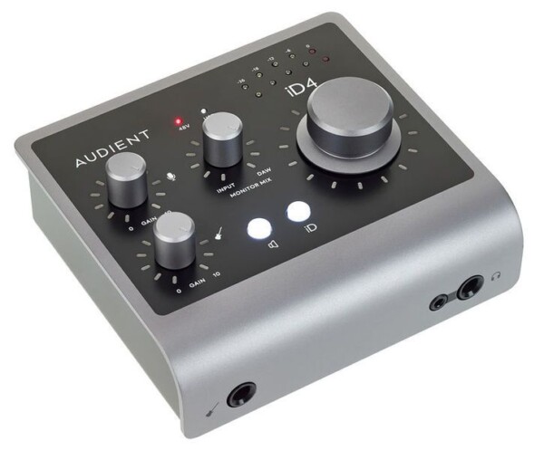 USB аудіоінтерфейс Audient iD4 MKII фото 1