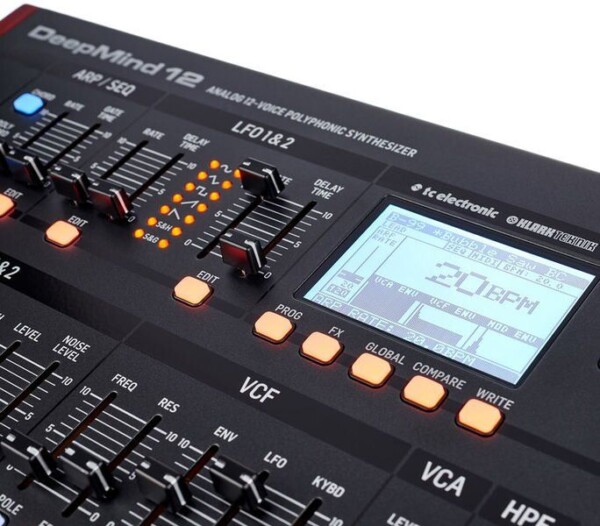 Аналоговий синтезатор Behringer DeepMind 12D фото 4