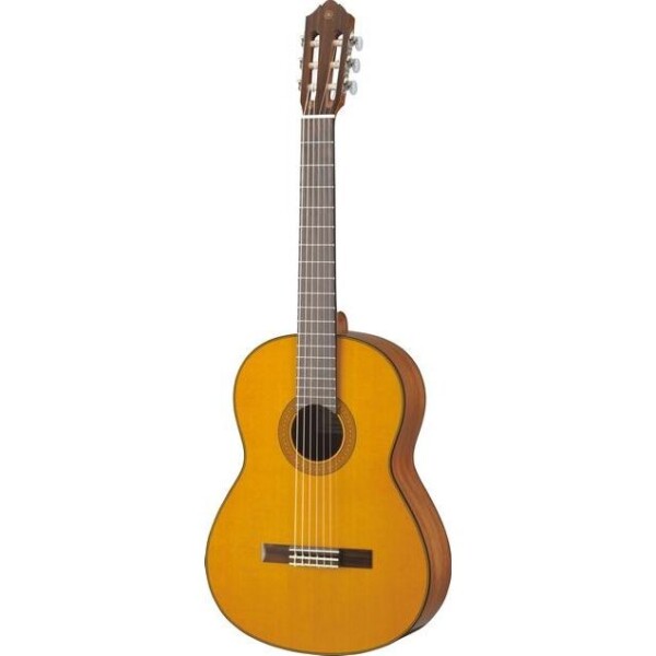 Класична гітара Yamaha CG142C