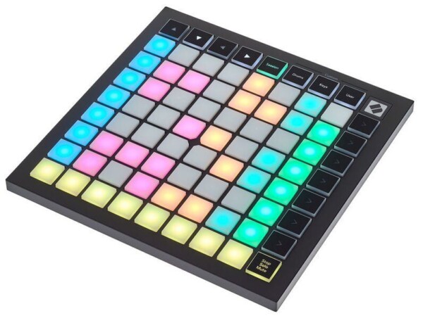 MIDI-контролер Novation Launchpad Mini MK3 фото 1