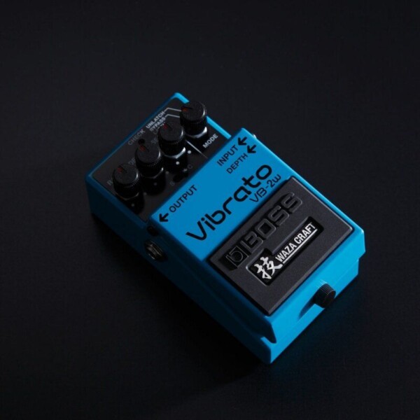 Гітарна педаль Boss VB 2w Vibrato фото 3