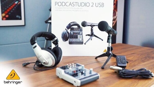 Комплект для звукозапису Behringer PODCASTUDIO 2 USB фото 2