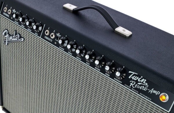 Комбопідсилювач Fender TONE MASTER TWIN REVERB фото 3
