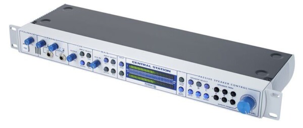 Моніторний контролер PreSonus Central Station Plus фото 2