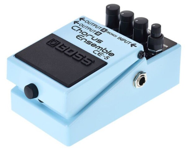 Гітарна педаль BOSS CE-5 Chorus Ensemble фото 2