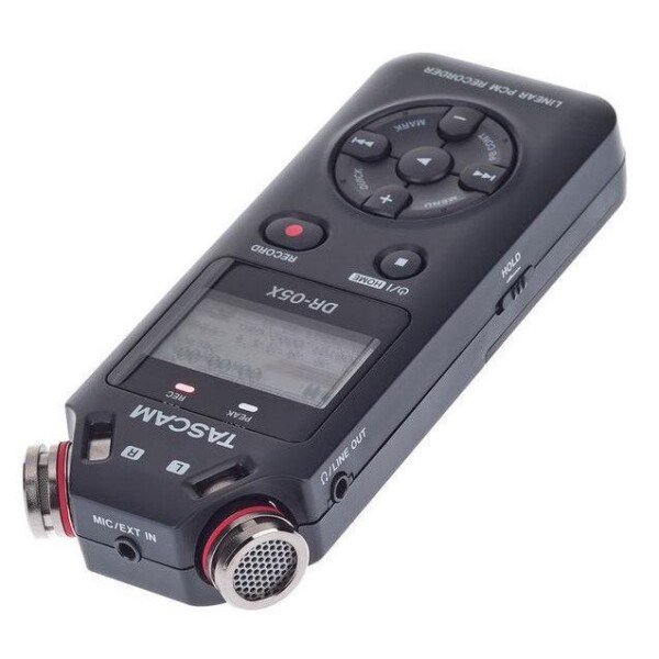 Диктофон Tascam DR-05X фото 6