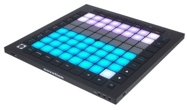 MIDI-контролер Novation Launchpad Pro MK3 фото 4