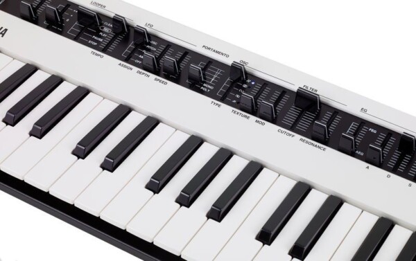 Аналоговий синтезатор Yamaha Reface CS фото 6