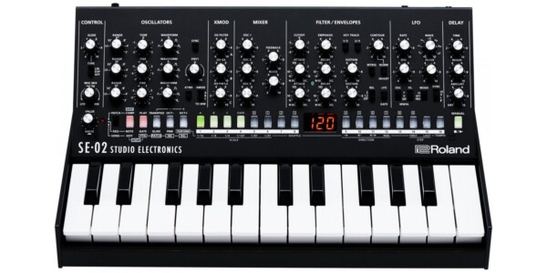 Аналоговий синтезатор Roland SE-02 фото 2