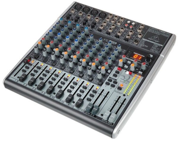 Мікшерний пульт Behringer XENYX X1622USB фото 1