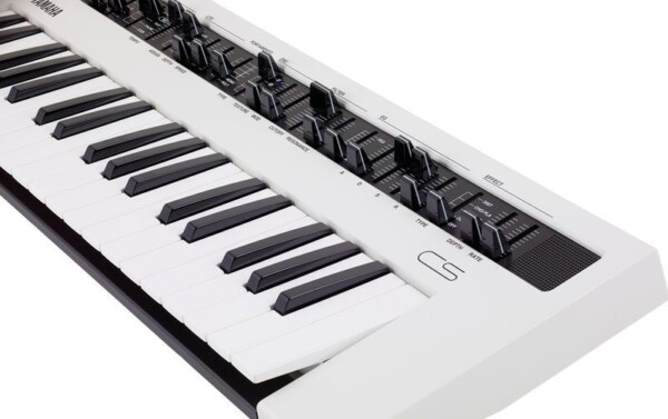 Аналоговий синтезатор Yamaha Reface CS фото 7