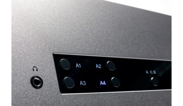Інтегральний підсилювач Cambridge Audio CXA81 Lunar Grey фото 2